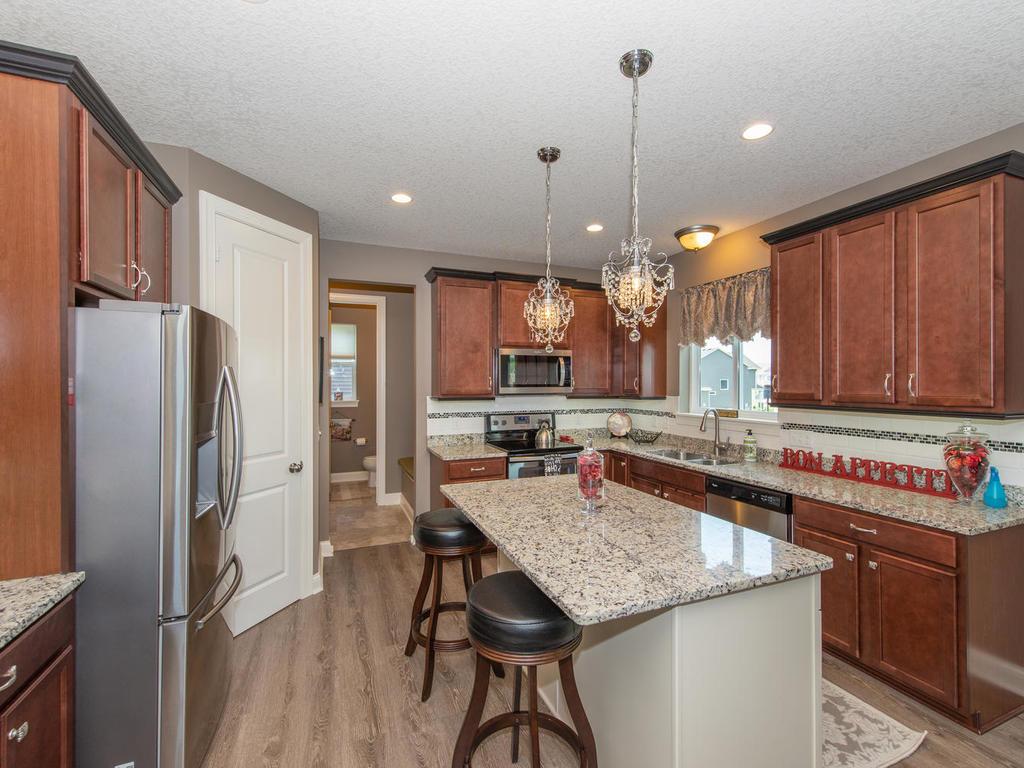 1142 Fieldgate Road Waconia, MN 55387 - Photo 4 of 39
