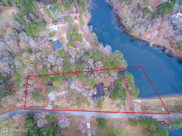 $399,900 | 101 Jolisabi Road, Mendenhall, MS 39114