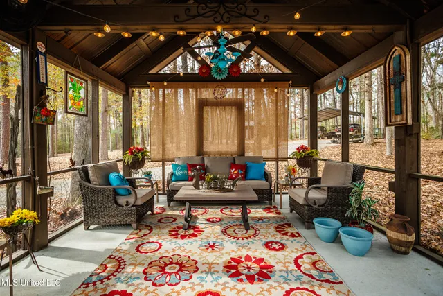 $399,900 | 101 Jolisabi Road, Mendenhall, MS 39114