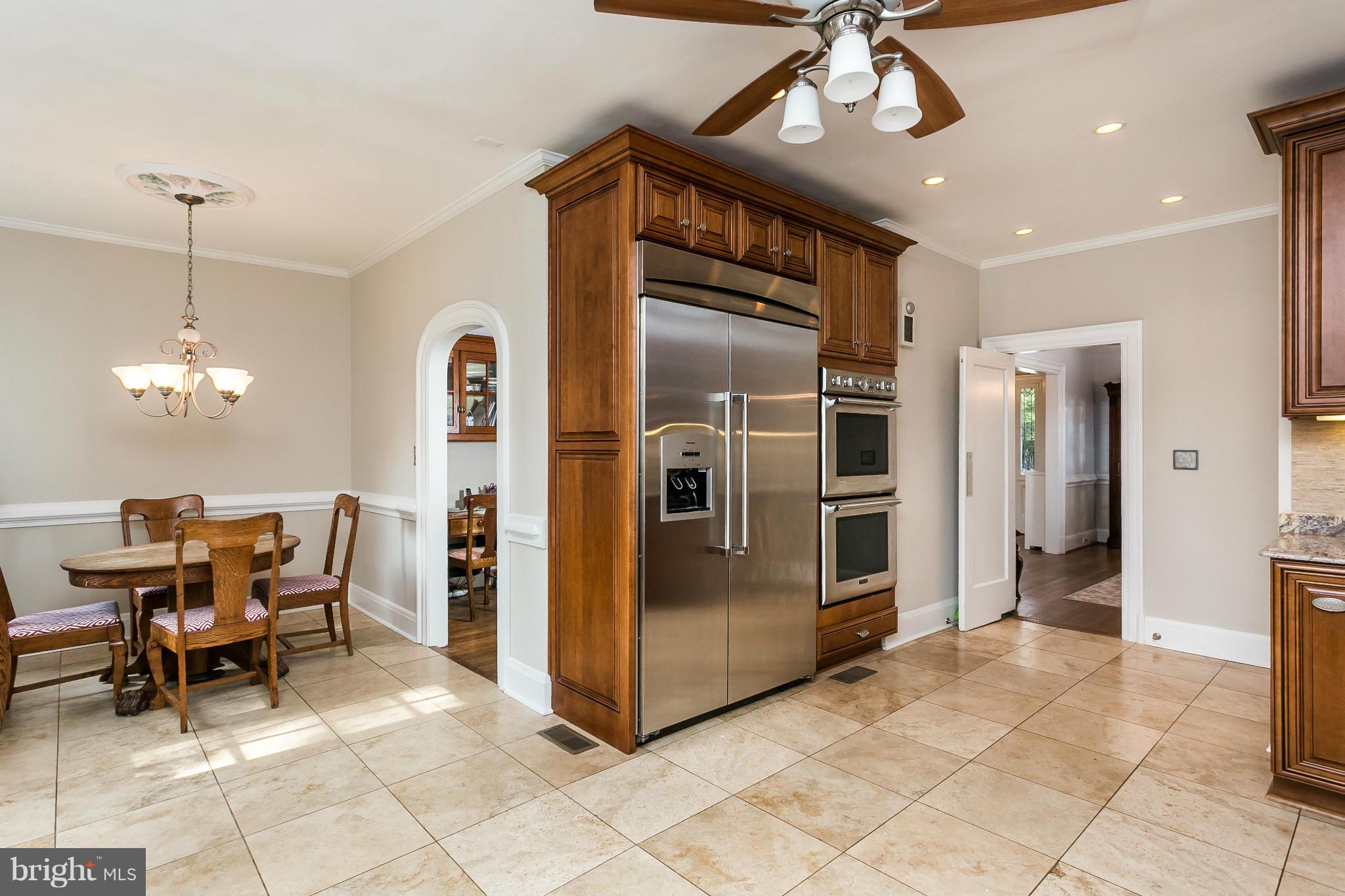 5 East Highfield Road Baltimore, MD 21218 - Photo 11 of 30 Kitchen