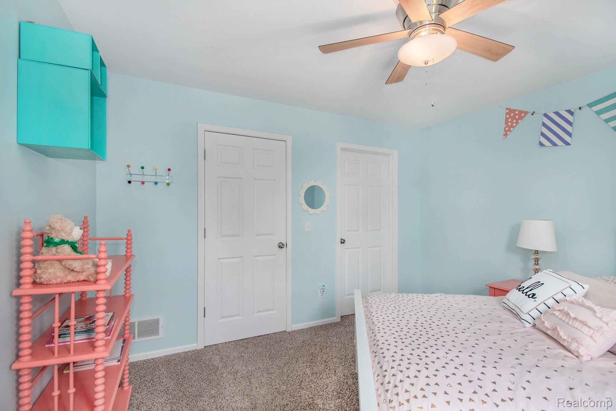 9416 Clyde Road Fenton, MI 48430 - Photo 25 of 45 9415-clyde_51.jpg