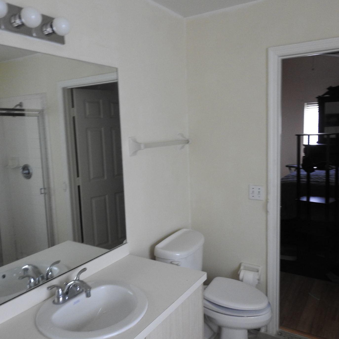 1470 Southeast Portillo Road Port St. Lucie, FL 34952 - Photo 20 of 42 Master Bath