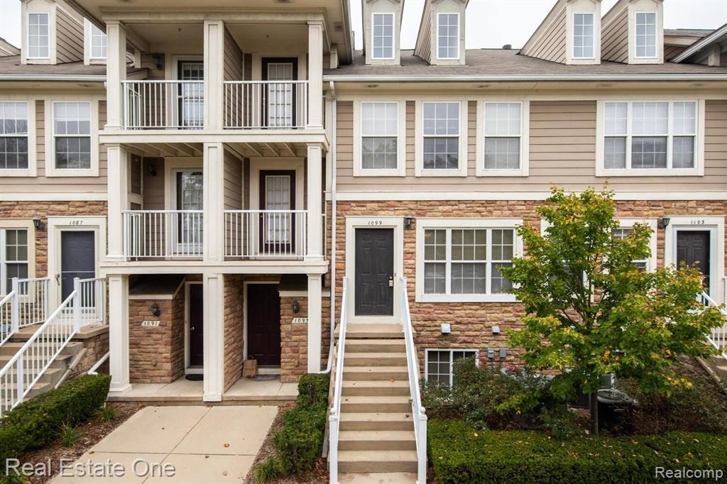 1099 Beaver Run, Unit 76 Troy, MI 48083 - Photo 2 of 28