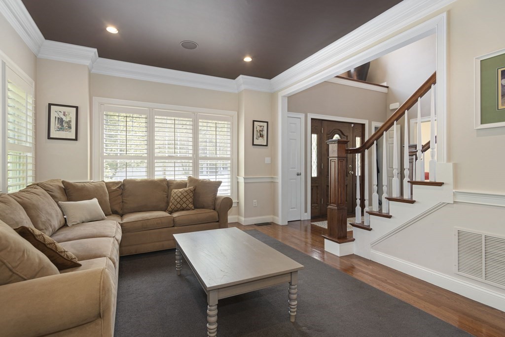 12 Elm Street Canton, MA 02021 - Photo 5 of 42