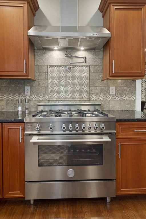 12 Elm Street Canton, MA 02021 - Photo 10 of 42