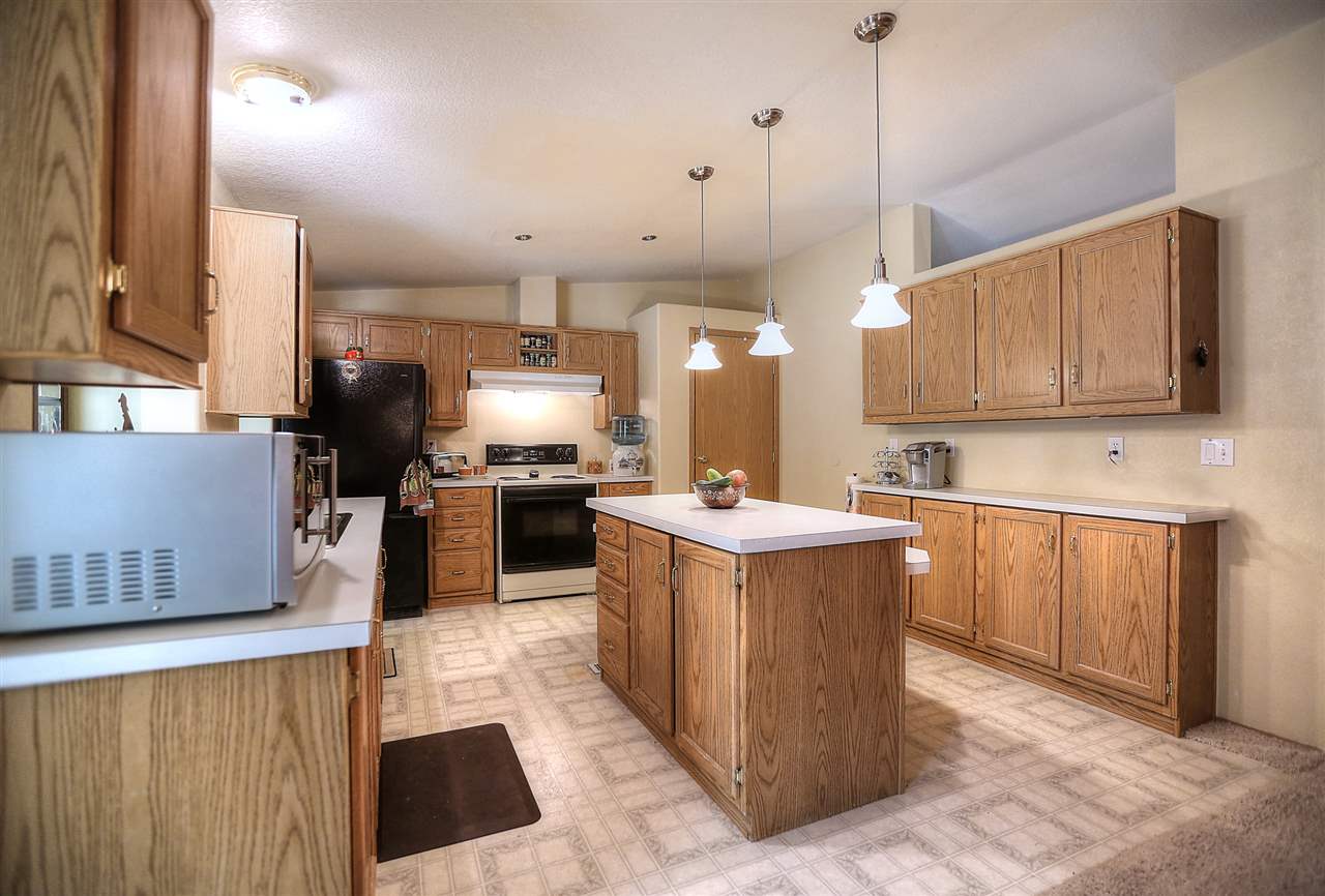 6425 South Conklin Road Greenacres, WA 99016 - Photo 7 of 19
