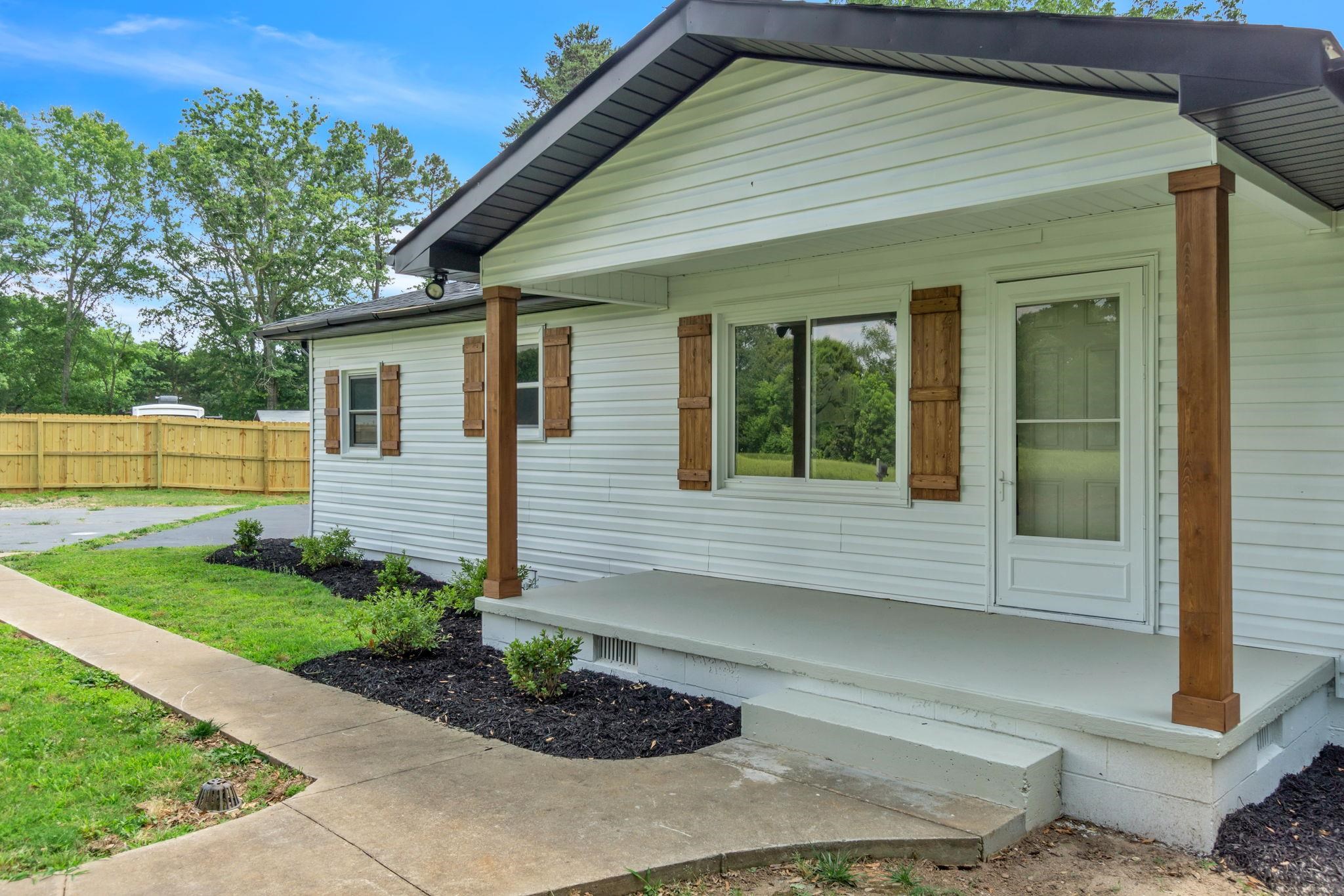 50 State Rd S-42-2901 Lyman, SC 29365 - Photo 2 of 25