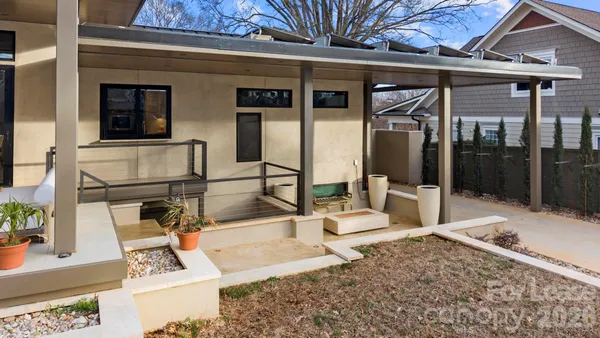 a view of living room kitchen