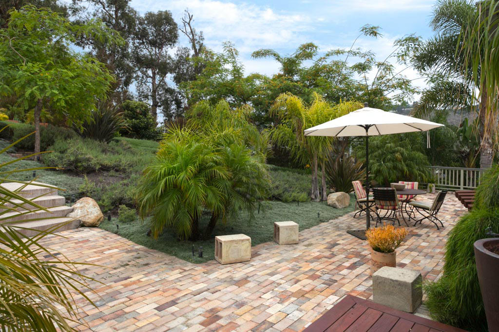 36 Canon View Road Santa Barbara, CA 93108 - Photo 13 of 20 a view of a backyard with sitting area