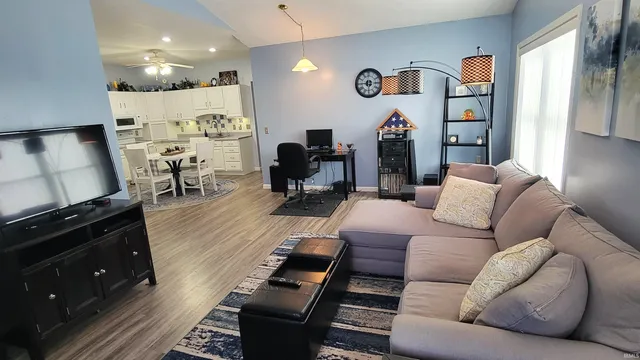 $189,900 | 2260 Whitetail Run, Warsaw, IN 46582