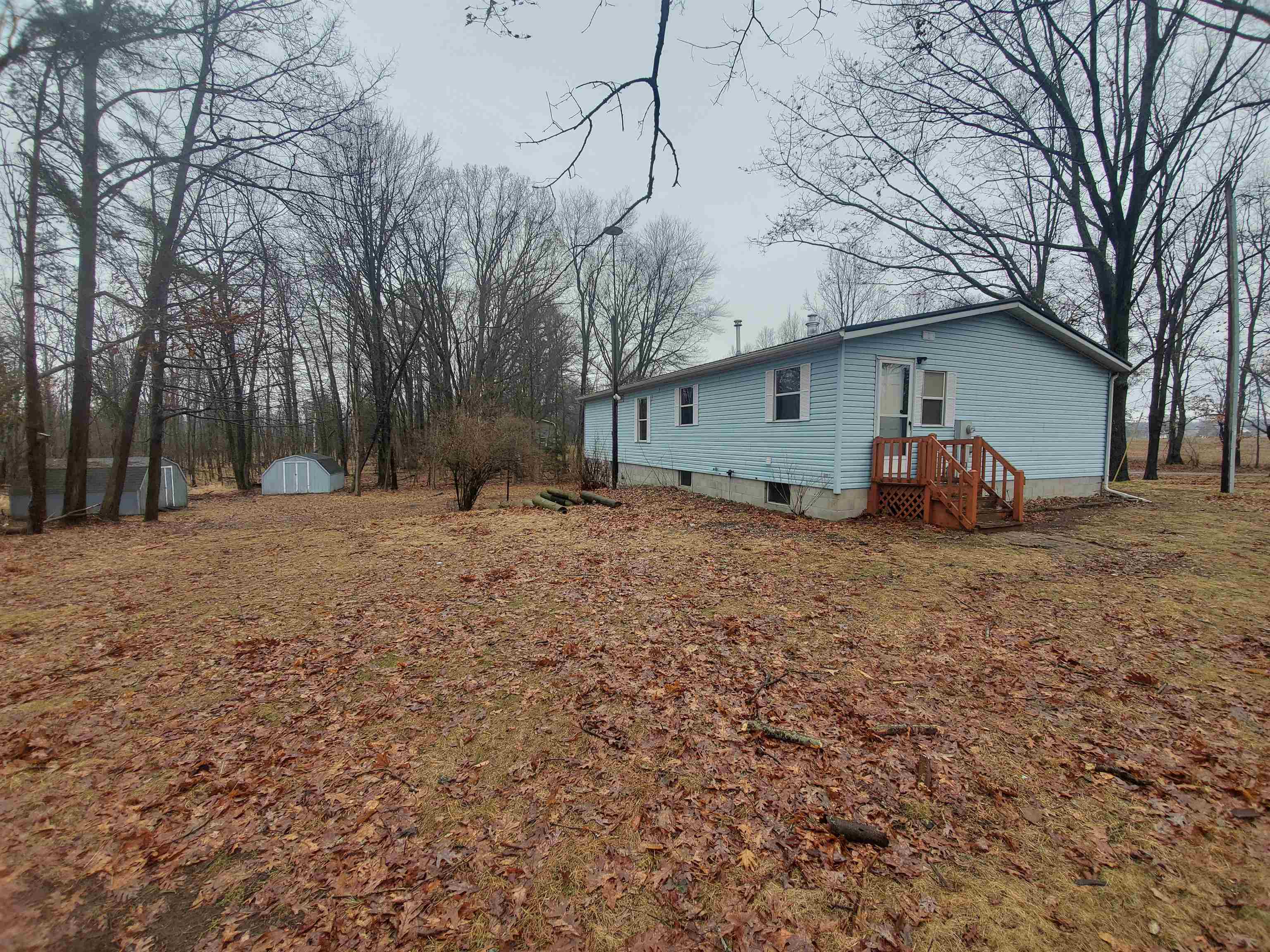 1236 Tamarack Road Edmore, MI 48829 - Photo 13 of 36 1897883-12.JPG