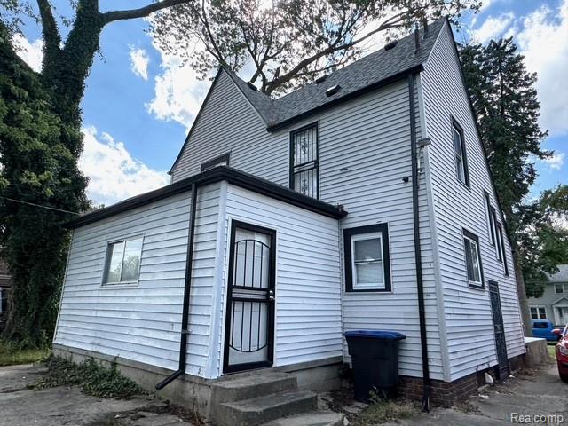 14364 Rutland Street Detroit, MI 48227 - Photo 18 of 19 IMG_1396.jpg