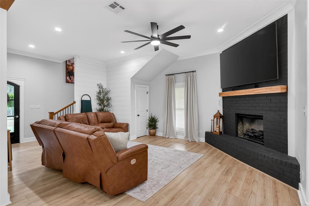 564 Middleton Road Stonewall, LA 71078 - Photo 5 of 37