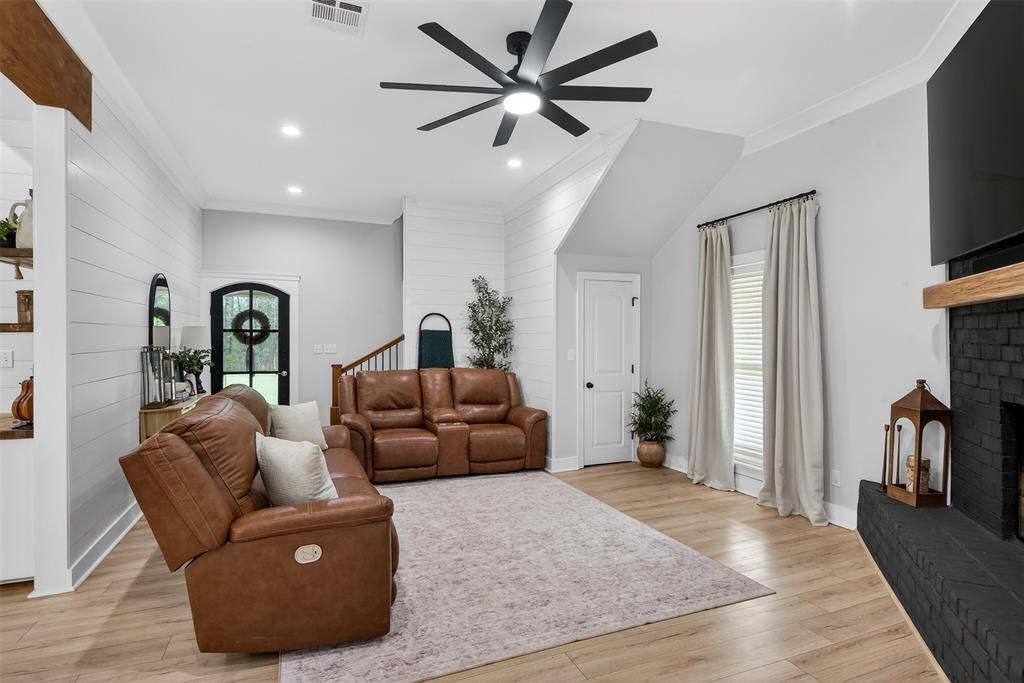 564 Middleton Road Stonewall, LA 71078 - Photo 7 of 37