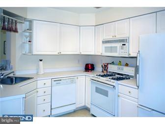 1502 Wharton Road Mount Laurel, NJ 08054 - Photo 6 of 12 Kitchen