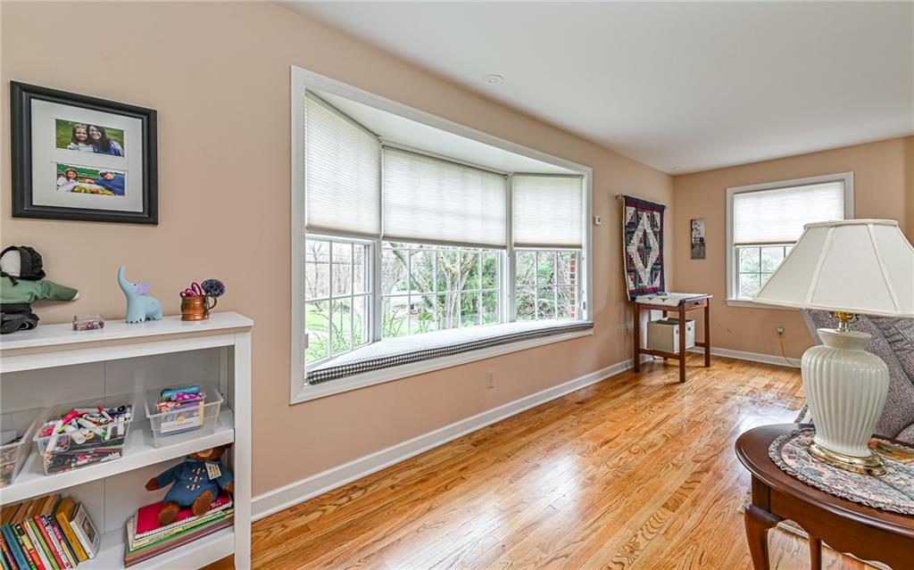 2305 Clearvue Road Pittsburgh, PA 15237 - Photo 11 of 40 Gallery Image 11
