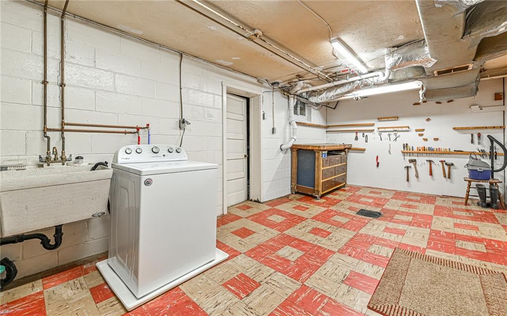 2305 Clearvue Road Pittsburgh, PA 15237 - Photo 33 of 40 Gallery Image 33