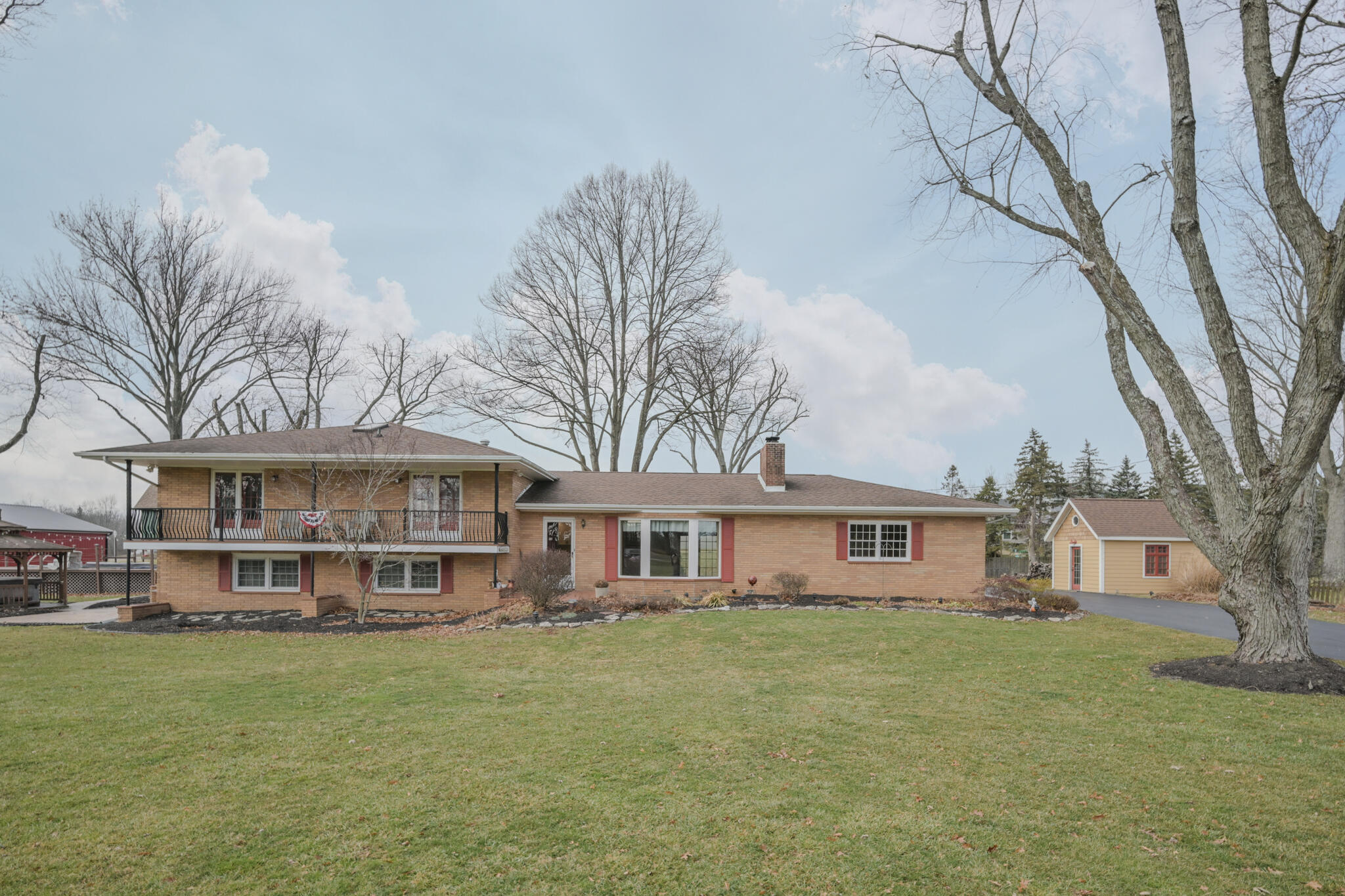 255 South Bird Road Springfield, OH 45505 - Photo 2 of 61 Gallery Image 2