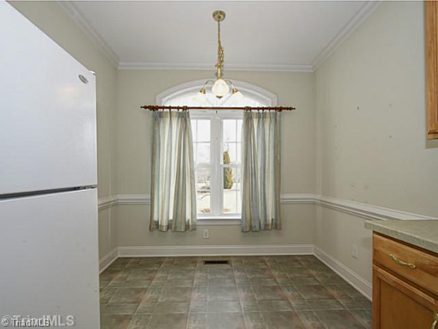 4513 Peeples Road Oak Ridge, NC 27310 - Photo 6 of 16 Breakfast.