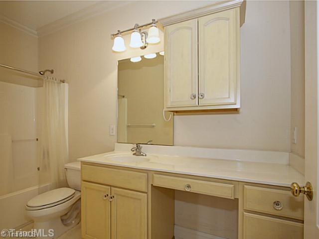 4513 Peeples Road Oak Ridge, NC 27310 - Photo 10 of 16 Master Bath/Spa.