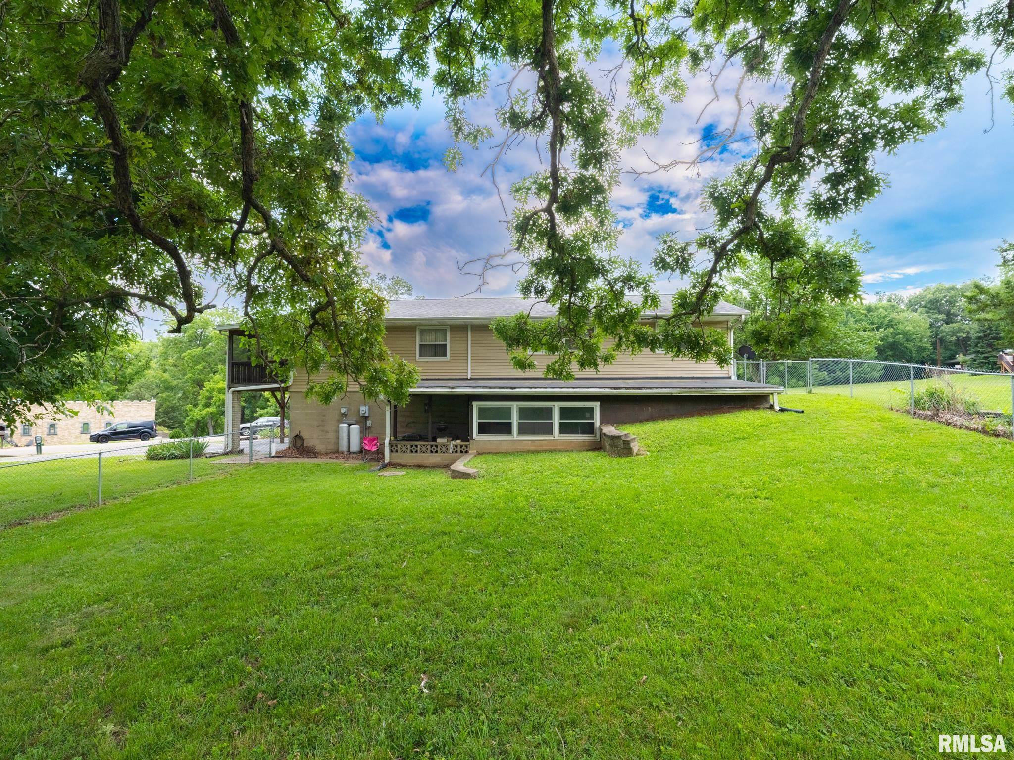 21640 Lago Drive Delavan, IL 61734 - Photo 10 of 26