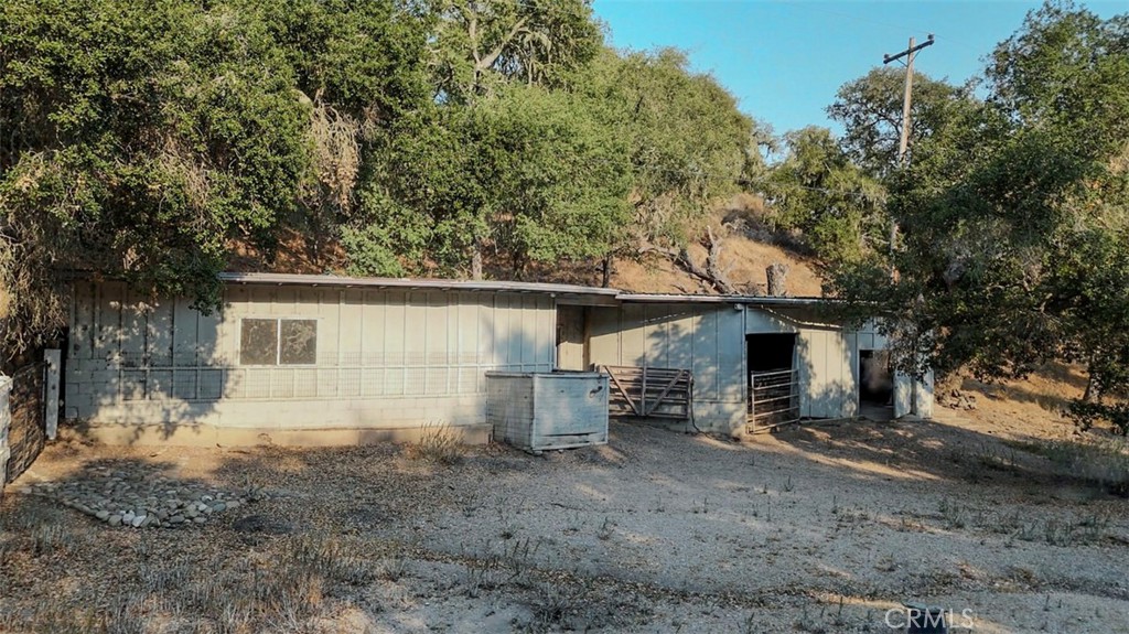 4260 Oak View Road Santa Ynez, CA 93460 - Photo 51 of 75