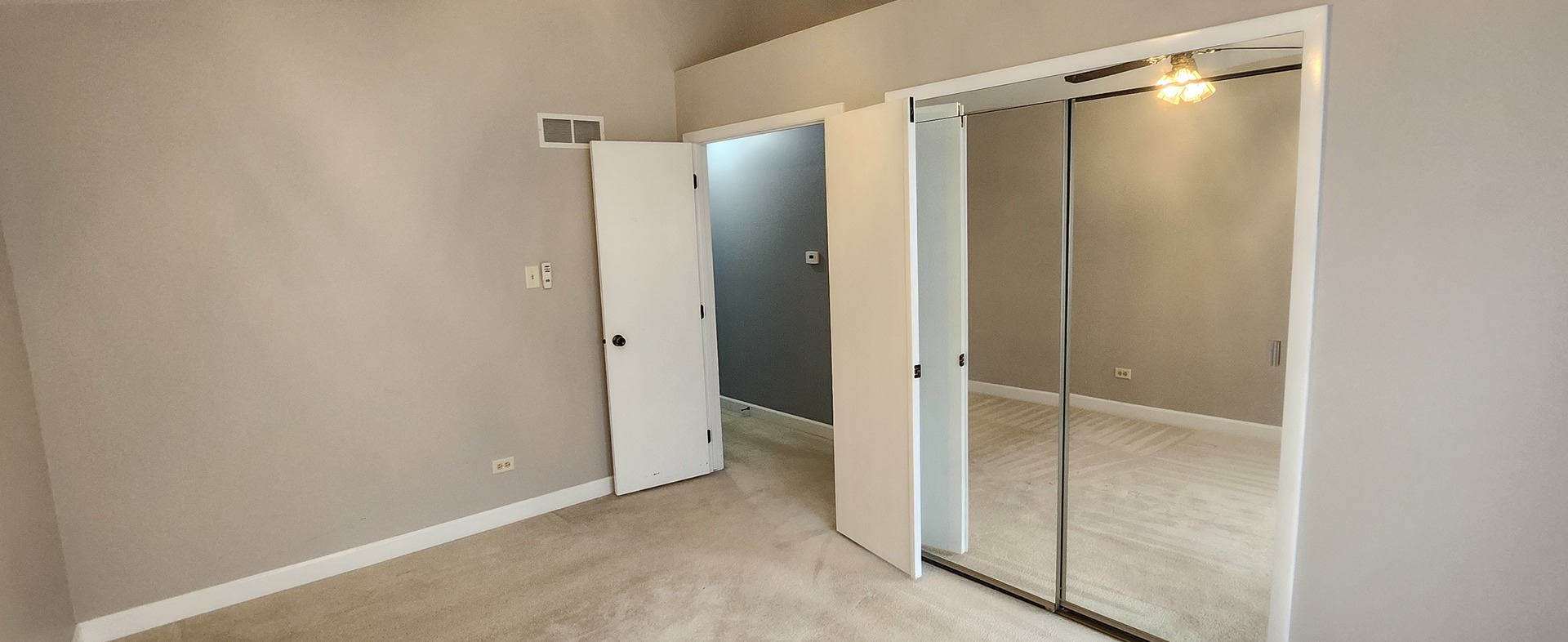 7306 West Mathews Drive Frankfort, IL 60423 - Photo 11 of 26 a view of bathroom
