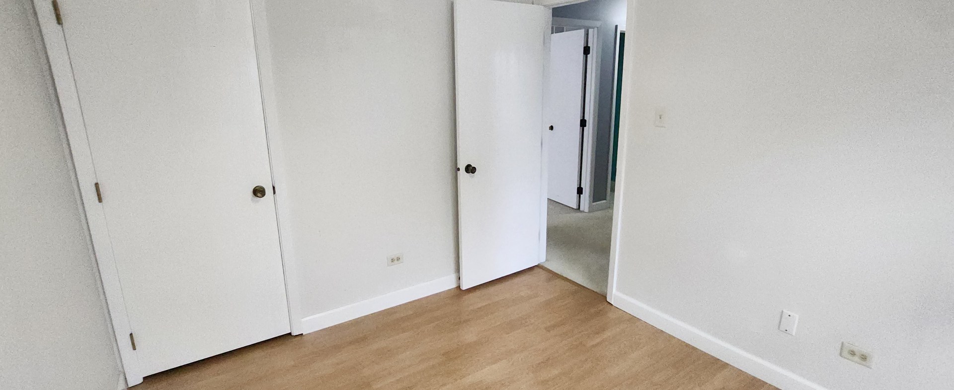 7306 West Mathews Drive Frankfort, IL 60423 - Photo 15 of 26 an empty room with wooden floor