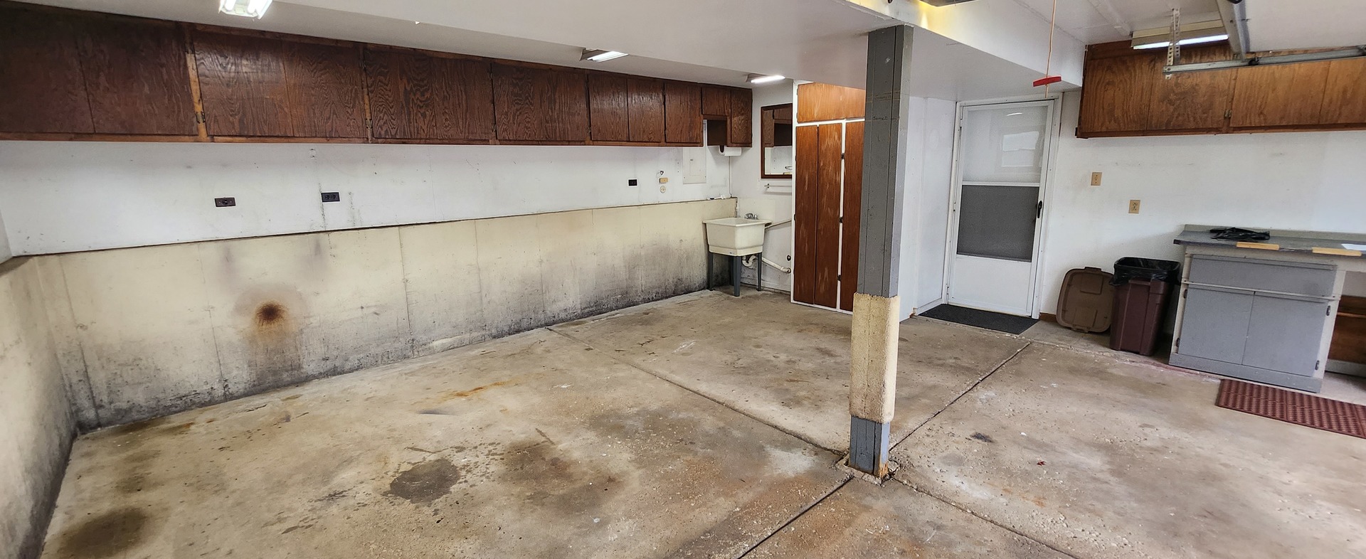 7306 West Mathews Drive Frankfort, IL 60423 - Photo 26 of 26 a view of kitchen with cabinets