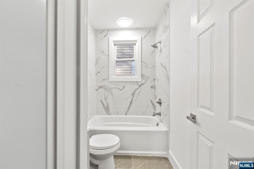 855 South 14th Street Newark, NJ 07108 - Photo 19 of 32