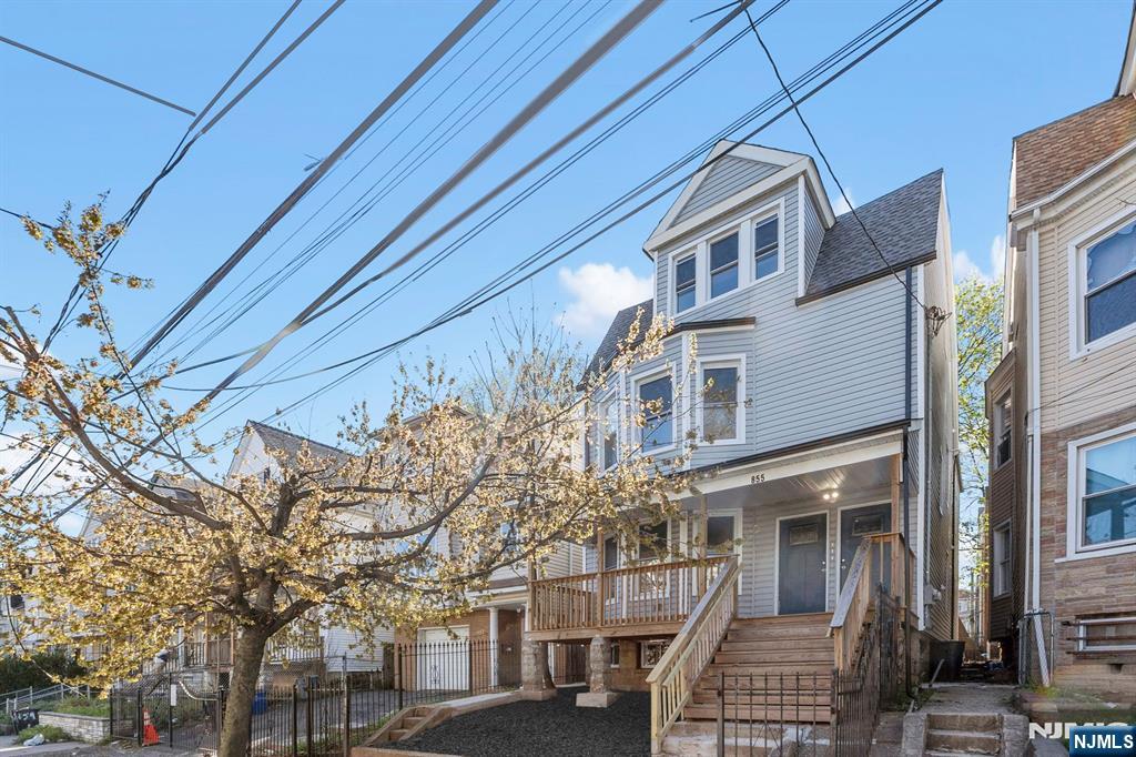 855 South 14th Street Newark, NJ 07108 - Photo 2 of 32