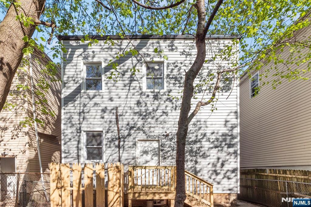 855 South 14th Street Newark, NJ 07108 - Photo 30 of 32