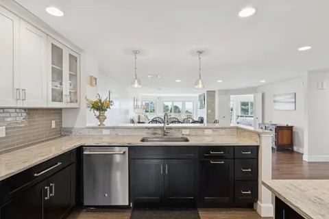 $2,375,000 | 25 Atlantic Drive, Unit 25, Scarborough, ME 04074