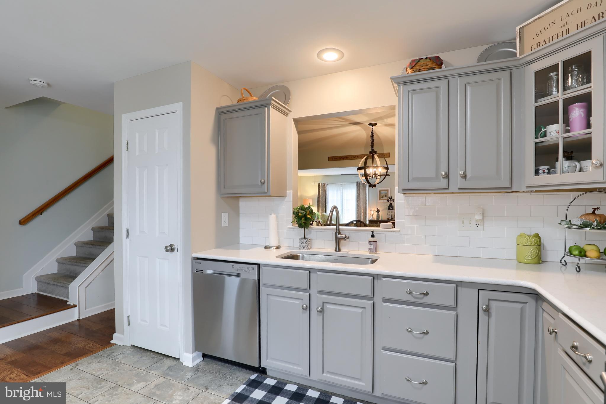 341 White Chapel Road Lancaster, PA 17603 - Photo 7 of 46 Gallery Image 7