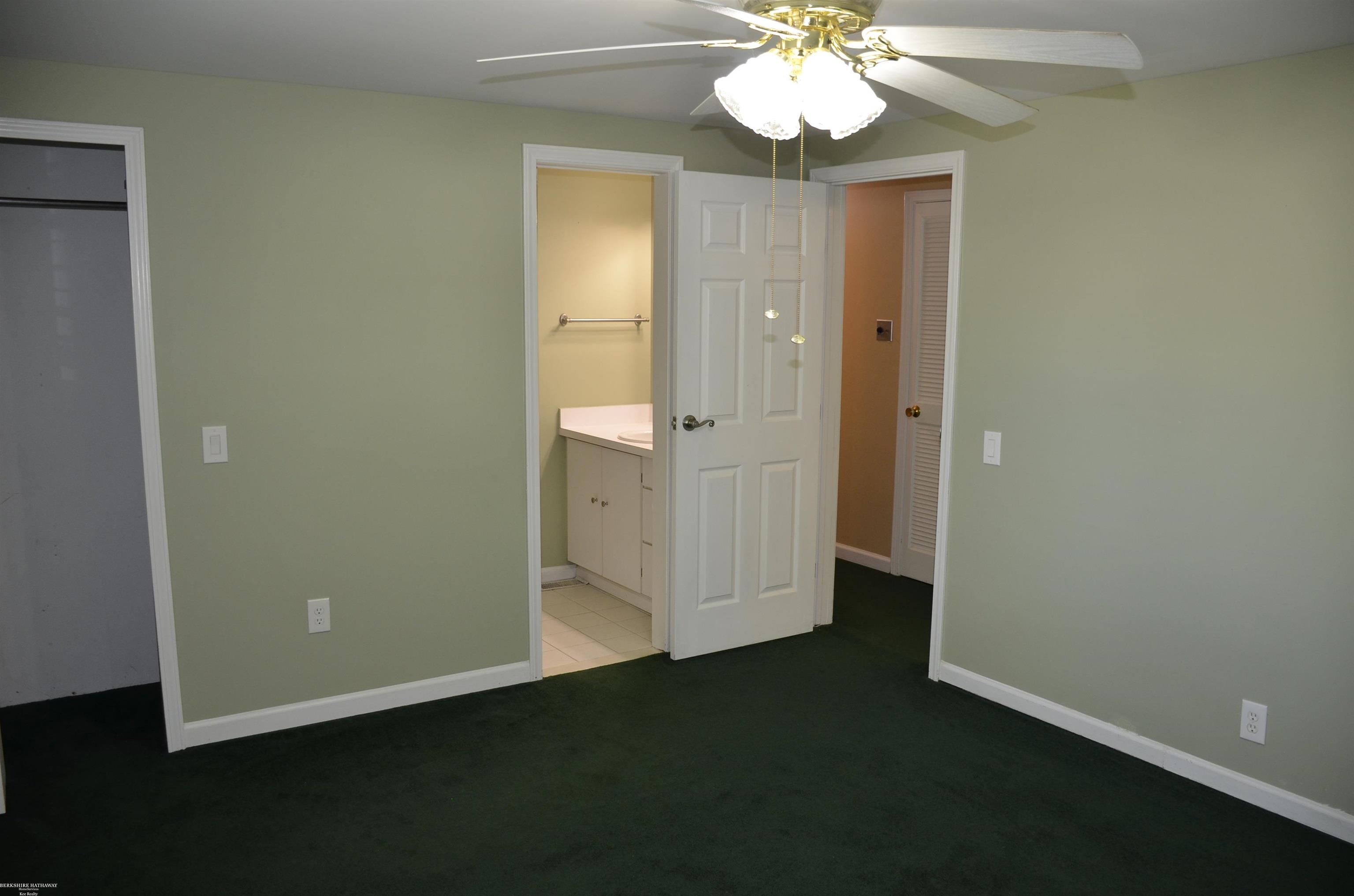 50400 Fairchild Road New Baltimore, MI 48051 - Photo 29 of 36