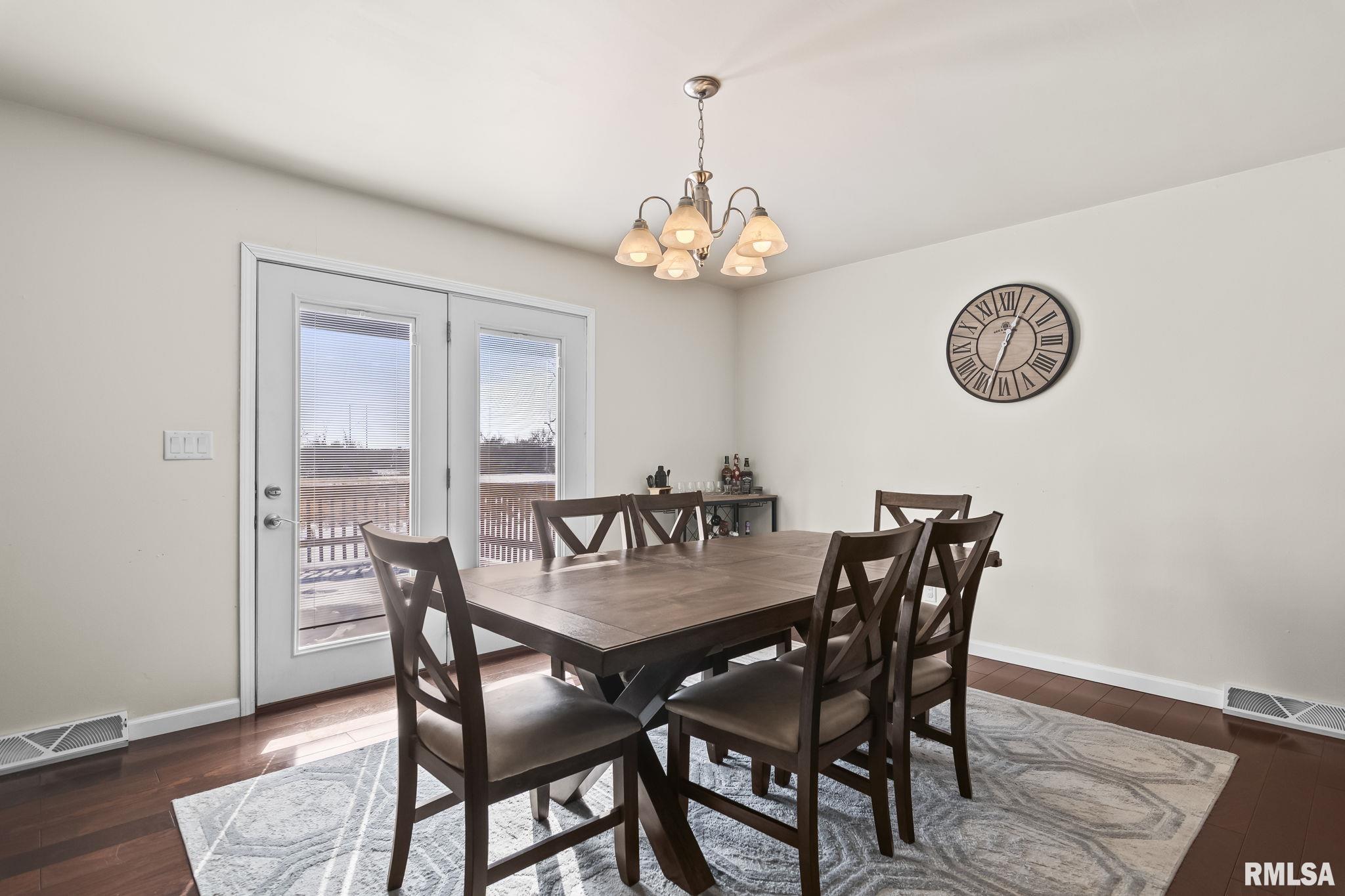 3466 Radford Road Springfield, IL 62707 - Photo 5 of 30