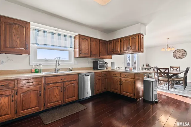 $348,000 | 3466 Radford Road, Springfield, IL 62707