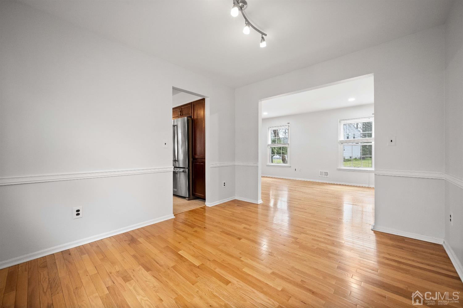 6 Oak Tree Road Monmouth Junction, NJ 08852 - Photo 6 of 23 Gallery Image 6