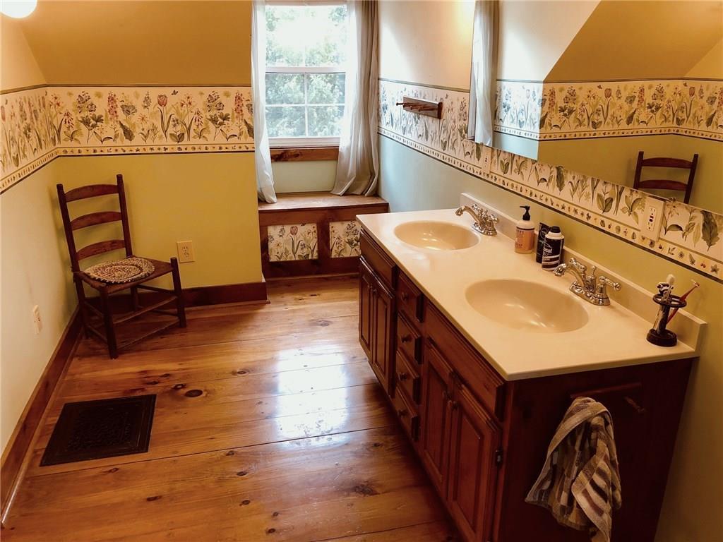 11 Lebanon Road North Berwick, ME 03906 - Photo 19 of 35 Bathroom