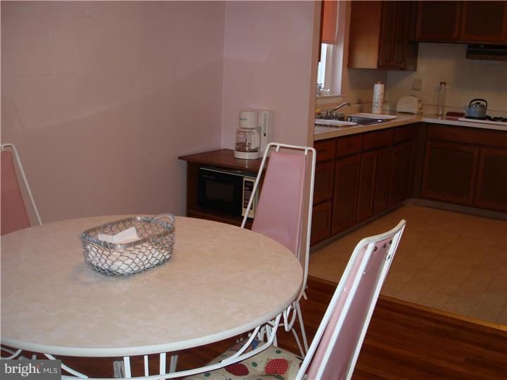 9806 Hardy Road Philadelphia, PA 19115 - Photo 8 of 13 Gallery Image 8