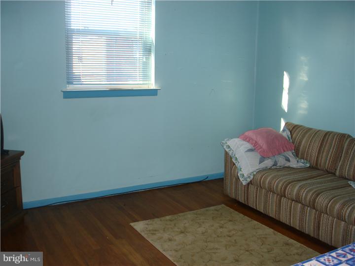 9806 Hardy Road Philadelphia, PA 19115 - Photo 9 of 13 Gallery Image 9