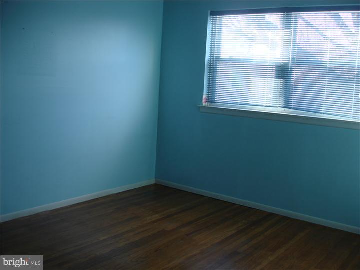 9806 Hardy Road Philadelphia, PA 19115 - Photo 10 of 13 Gallery Image 10