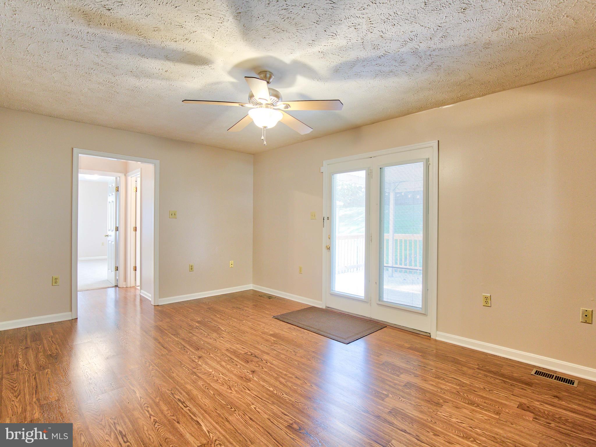 208 Henrico Road Front Royal, VA 22630 - Photo 27 of 57 Gallery Image 27