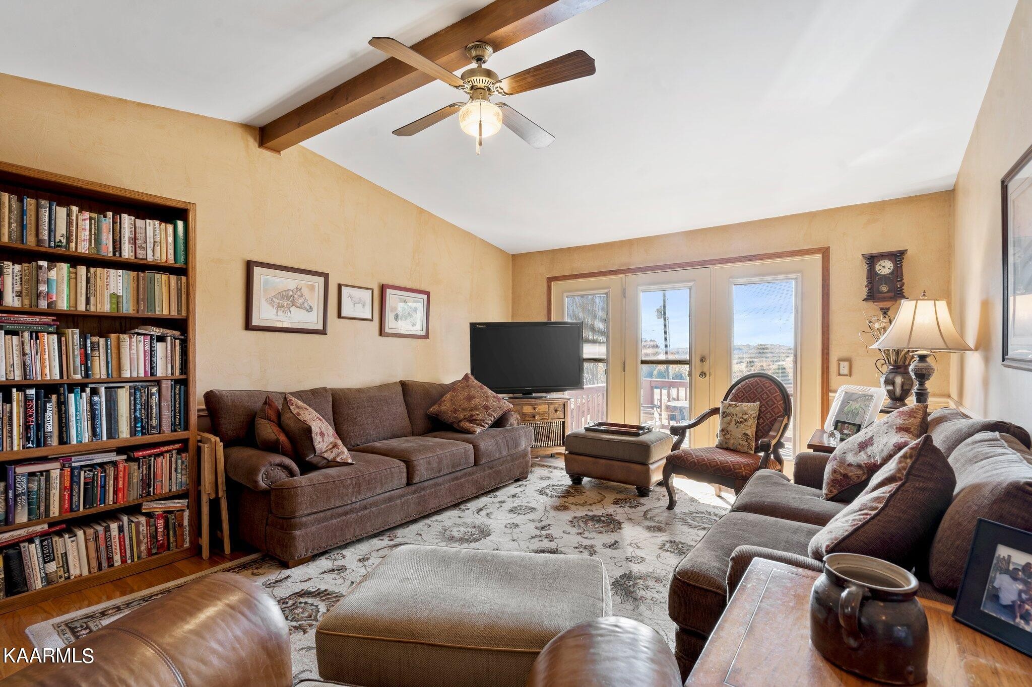 235 Lake Road Madisonville, TN 37354 - Photo 10 of 37