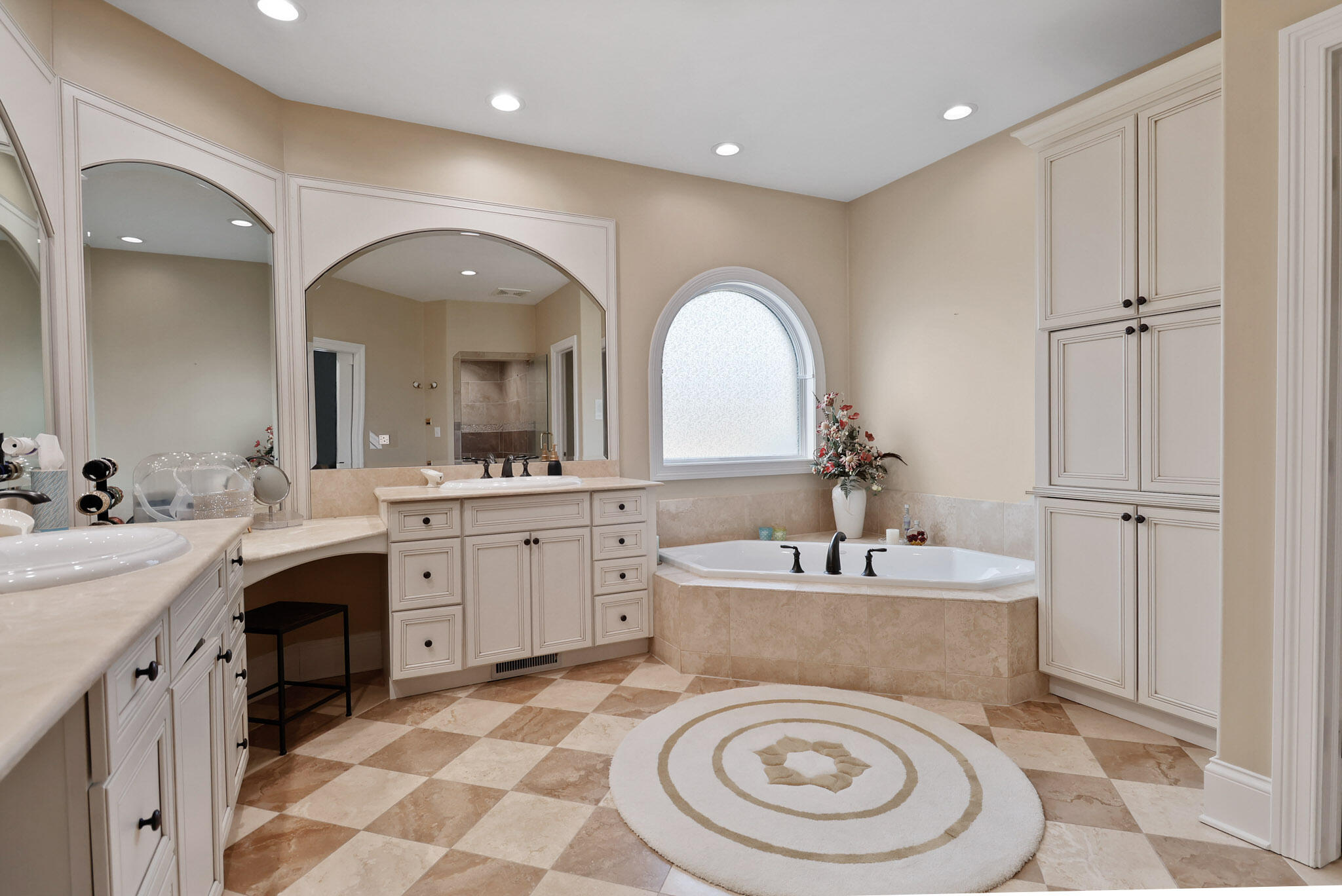 1667 Chalone Court Crown Point, IN 46307 - Photo 33 of 69 2048x1368