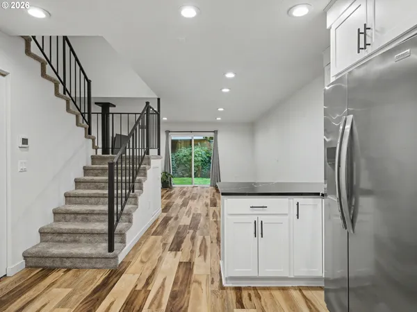 $239,900 | 445 North Hayden Bay Drive, Portland, OR 97217