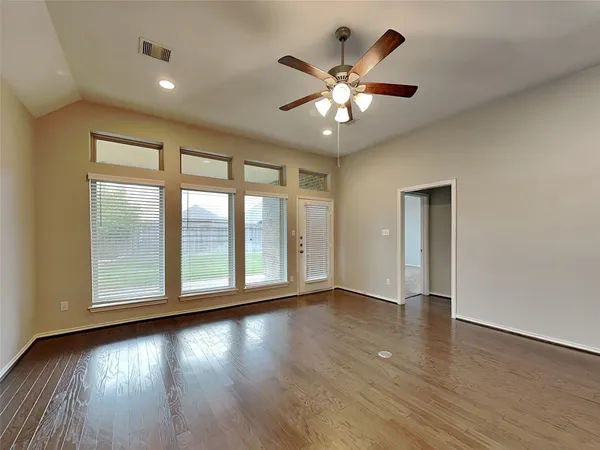 $2,395 | 27113 Orleans Hill Court, Magnolia, TX 77354