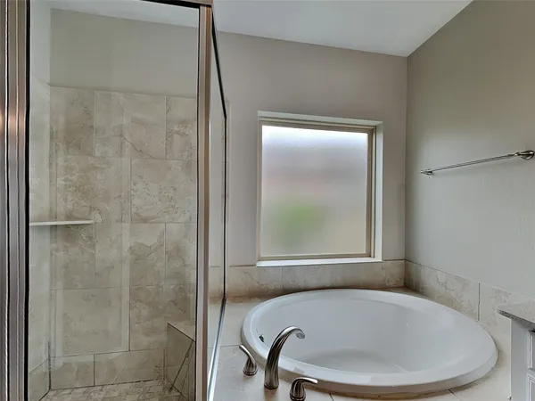 $2,395 | 27113 Orleans Hill Court, Magnolia, TX 77354