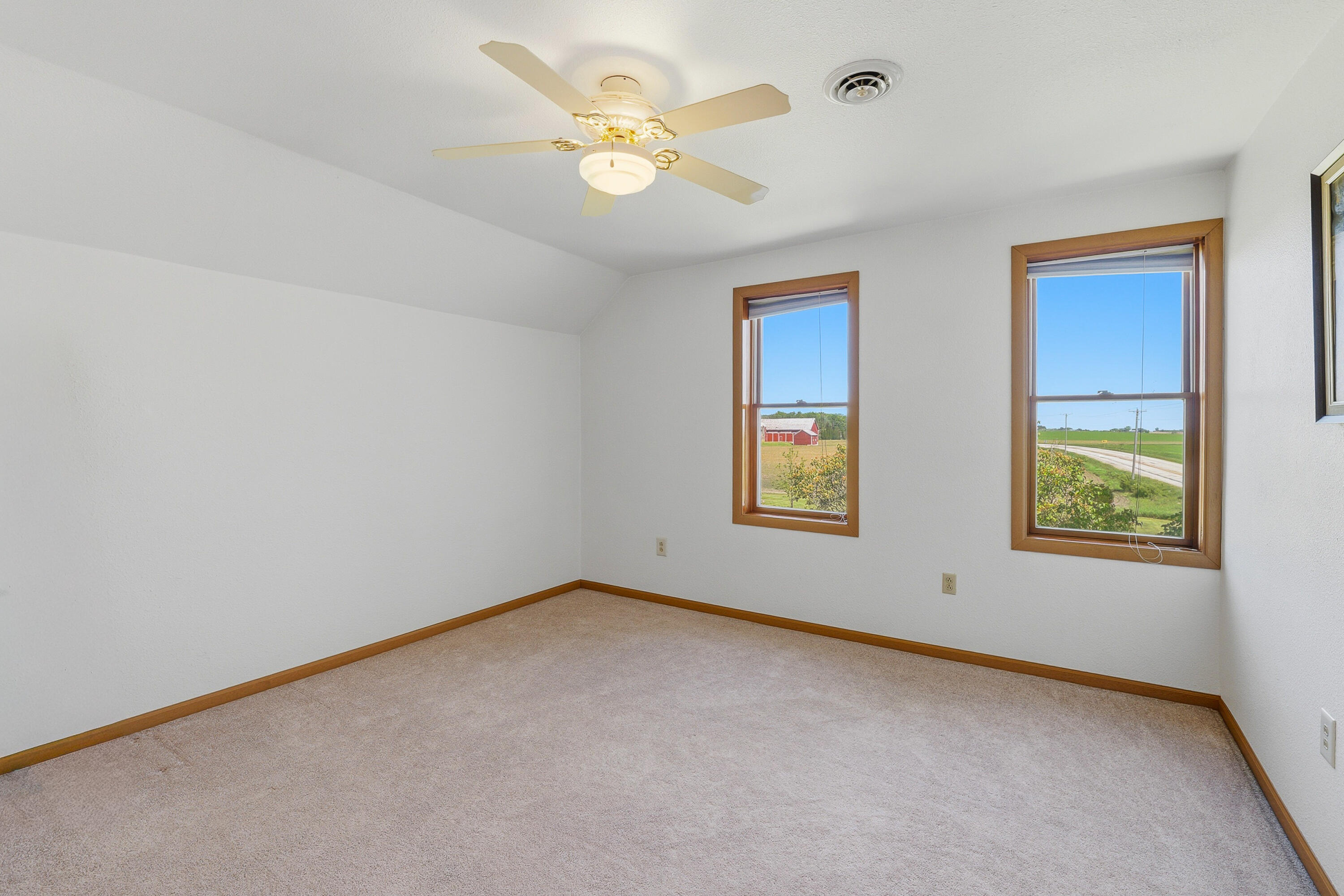 N9306 Highway 42 Herman, WI 53015 - Photo 24 of 43 Bedroom 3