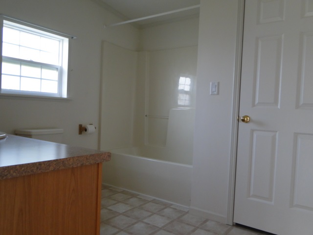 132 Freedom Hill Road Hampstead, NH 03841 - Photo 12 of 16